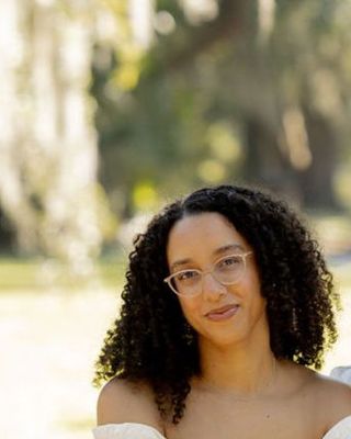 Photo of Juliana Collins, Clinical Social Work/Therapist, MSW, LCSW, CCTP