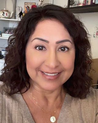 Photo of Lisa L Baez, Clinical Social Work/Therapist, MSW, LCSW