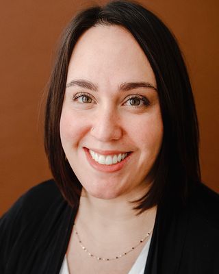 Photo of Lindsy Rivera, Counselor, LSW, LPCC-S, ATR-BC, LPAT