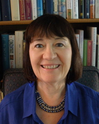 Photo of Linda L Smith, JD, MA, LPCC, Licensed Professional Clinical Counselor in Toledo