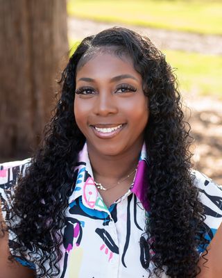 Photo of Mercedes Yates-Jones, Clinical Social Work/Therapist, MSW, LCSW