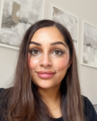 Photo of Simran Hira Memhi, Psychotherapist, MBABCP