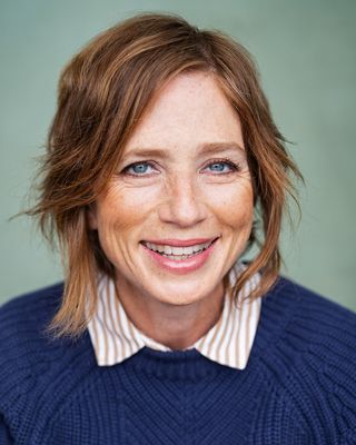 Photo of Kim Davis, Clinical Social Work/Therapist, LCSW-R, MS