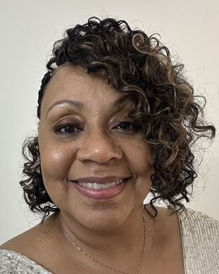 Photo of Tonjesia Gilchrist, Licensed Professional Counselor, LPC, MA