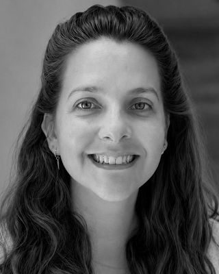 Photo of Ariana Pinsker-Lehrer, LMSW