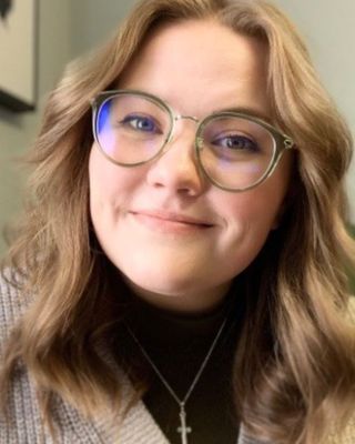 Photo of Chloe Czolgosz, Counselor, MA, LMHC