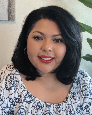 Photo of Rebeca Zaragoza, Clinical Social Work/Therapist, LCSW