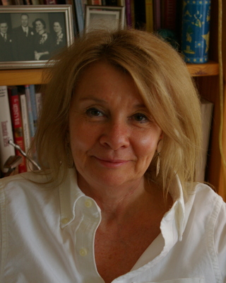 Photo of Nora Taylor, Registered Psychotherapist in West Toronto, Toronto, ON