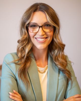 Photo of Jade Bruno, Marriage & Family Therapist, MAS, LMFT