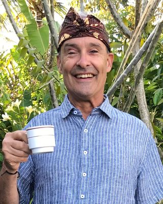 Photo of Paul E Margolis, Marriage & Family Therapist, LMFT, R-DMT