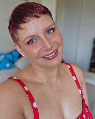 Photo of Patience Paradis, Psychological Associate, BScH, MPsy, RP, CPsych