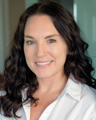 Photo of Alycen Davis, Clinical Social Work/Therapist, LCSW