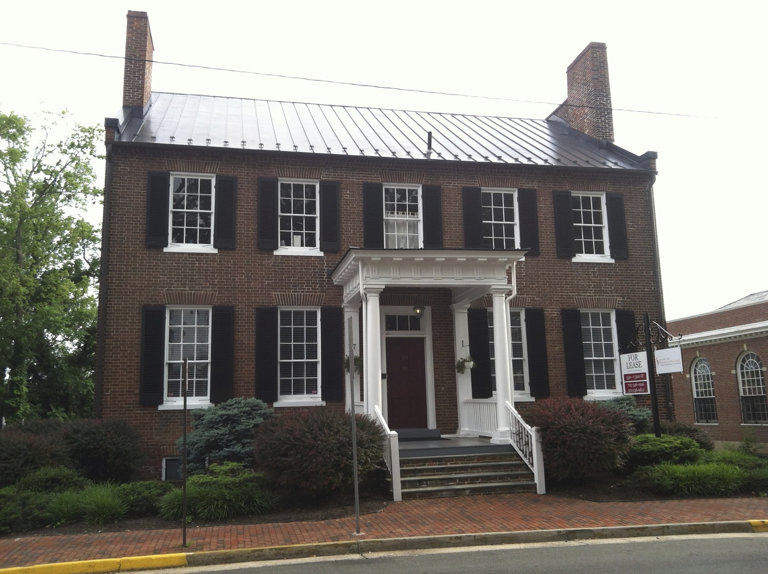 Gallery Photo of I love that my office is in the historic Harrison House in the historic district in Leesburg.