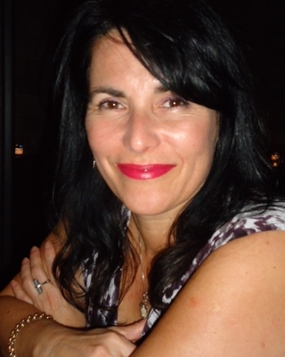 Photo of Heloisa Aguiar, Counselor in North Miami, FL