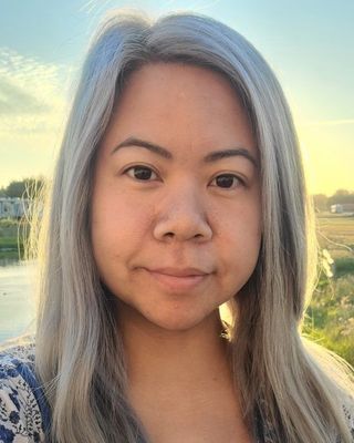 Photo of Anh Kim Ambler, Registered Provisional Psychologist in T0C, AB