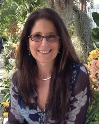 Photo of Lauriann Mancini, Psychologist in Staten Island, NY