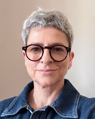 Photo of Cora Beattie, Psychotherapist, MA, MBACP Accred