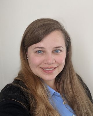 Photo of Elizabeth Steward, Psychiatric Nurse Practitioner, MSN, PMHNP, FNP