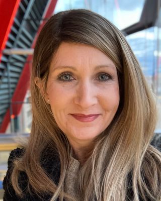 Photo of Dr. Allysen Efferson, Marriage & Family Therapist, EdD, MS, LMFT