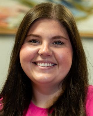 Photo of Linsey Grissom, LCSW Associate , MBA, MSW, LCSW-A
