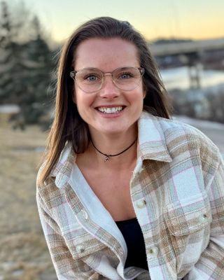 Photo of Kierra Nash, Registered Provisional Psychologist, C.C.C, MACP