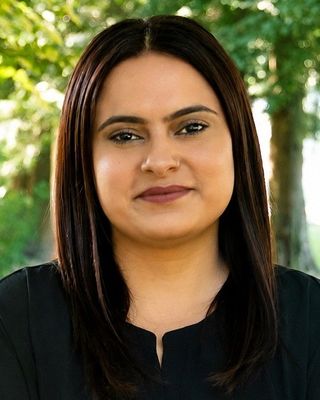 Photo of Natasha Gulati, Pre-Licensed Professional