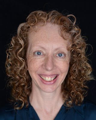Photo of Helen Arnold, Counsellor, MBACP Accred