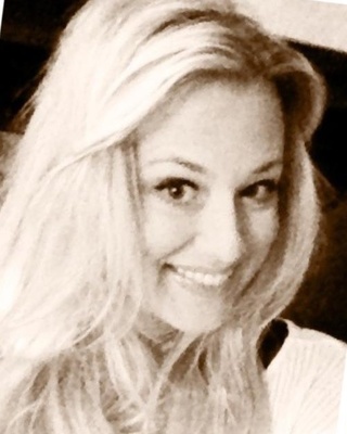 Photo of Lara Davis, Marriage & Family Therapist in Huntington Beach, CA