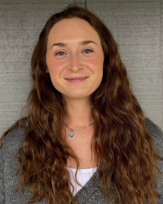 Photo of McKenzie Sienkiewich, Clinical Social Work/Therapist, MSW, LSWAIC