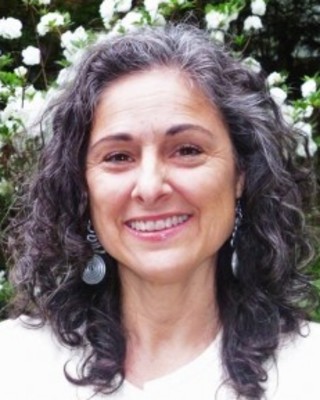 Photo of Karen E Hooper, Psychologist