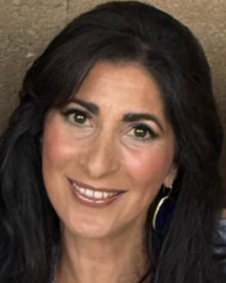 Photo of Donna Karpel, Counsellor, MBACP