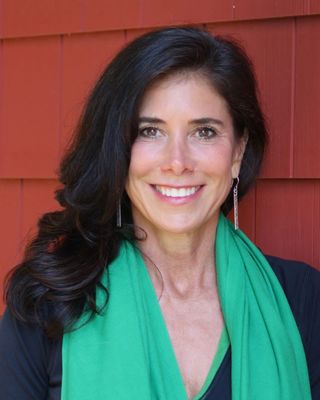 Photo of Stefani Largent - Women’s Psychotherapy Menlo Park, Stefani Largent, Marriage & Family Therapist, MA, LMFT