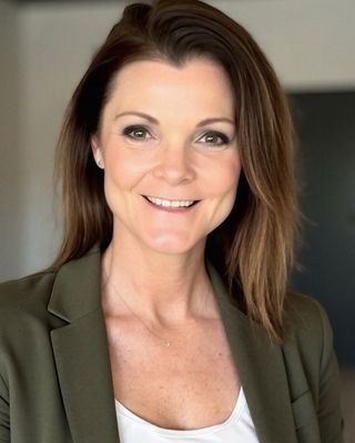 Photo of Pamela Murray, Psychiatric Nurse Practitioner, FNP, PMHNP