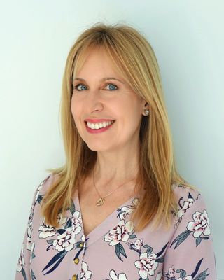 Photo of Astrid Tsai, Registered Psychotherapist, BA, MACP