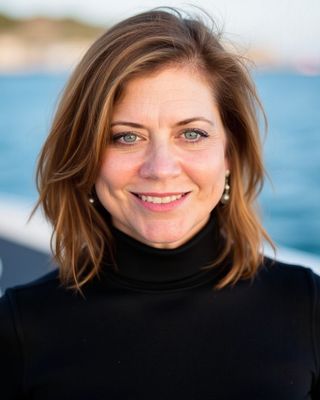 Photo of Karen Michael, Licensed Clinical Mental Health Counselor, LPC, LCMHC, CCH