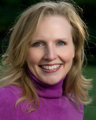Photo of Stephanie W Kuffel, Psychologist in Millwood, WA