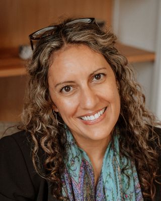 Photo of Lisa Ghali, Clinical Social Work/Therapist, LICSW, LCSW-C, MSW