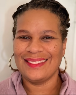 Photo of Queena Howard, Licensed Clinical Professional Counselor, LCPC