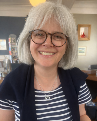 Photo of Rachel Sinclair, Counsellor, MSc, MBACP