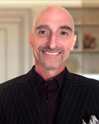 Photo of Geoffrey Carlo, Marriage & Family Therapist, LMFT