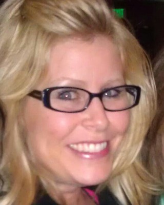 Photo of Heather L Daniel, Licensed Professional Counselor in Aurora, CO