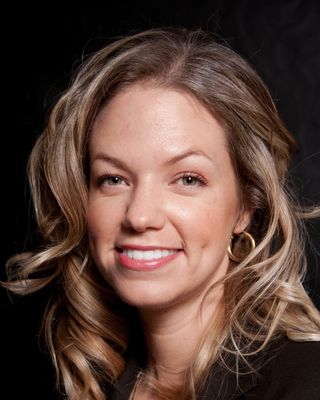 Photo of Sarah Leyes - Art Therapy, Art Smart Inc. Sarah Leyes, Art Therapist, RP, RCAT, BEd