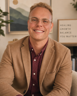 Photo of Hagan Lawson, Psychiatric Nurse Practitioner, PMHNP