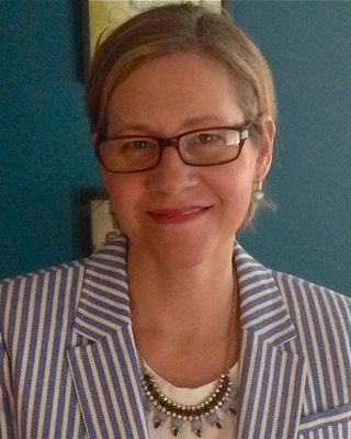 Photo of Elizabeth Russell, MA, LMFT, Marriage & Family Therapist