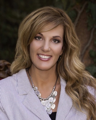 Photo of Charree Kashwer, Marriage & Family Therapist in Riviera-Westchester, Bakersfield, CA
