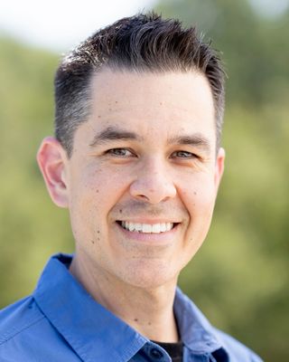 Photo of Andrew Lee, Marriage & Family Therapist Associate