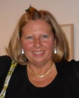 Photo of Helen L Raiani, Licensed Professional Counselor, MA, LPC, LCADC