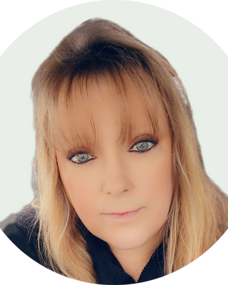 Photo of Michelle Houle, Licensed Clinical Mental Health Counselor, LMHC