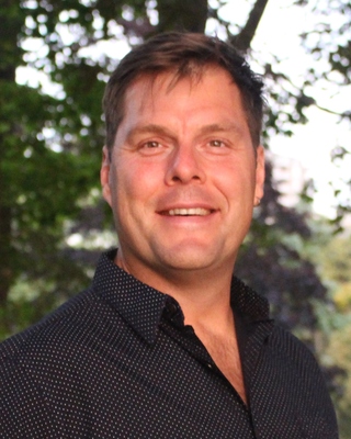 Photo of Christopher Jones, Psychologist in Bowen Island, BC