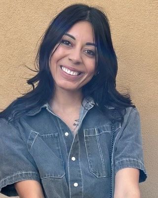 Photo of Katherine Robles, Pre-Licensed Professional, LSW